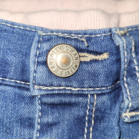 💟 Levi's Red Tab Baby Girl Pull On Blue Jeans Pink Waistband Hearts Embroidery - Picture 7 of 7